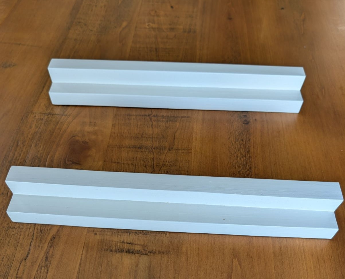 15" Display Riser