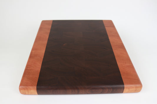 Black Walnut/Cherry Cutting Board